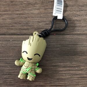 Marvel: Guardians of the Galaxy Blind Bag Clip: Groot Dancing